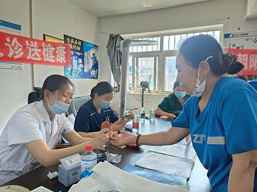 炎炎夏日，致敬“暑”你最美的健康守護者